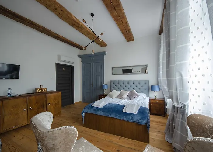Apartamenty Mieszczanskie U Golebiewskich